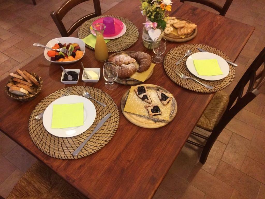 Agriturismo Ca Lo Spelli 호텔 Guasticce 외부 사진